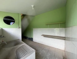 CASA RUA COMERCIAL DE ESQUINA - CENTRO DE PARÁ DE MINAS - MG