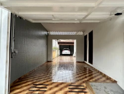 CASA À VENDA – BAIRRO NOSSA SENHORA DAS GRAÇAS-PARÁ DE MINAS-MG