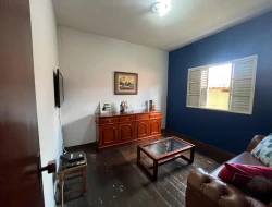 CASA À VENDA - BAIRRO SÃO JOSÉ - PARÁ DE MINAS- MG