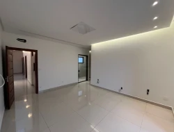 CASA ALTO PADRÃO - BAIRRO CASTELO BRANCO - PARÁ DE MINAS