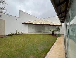 CASA ALTO PADRÃO - BAIRRO CASTELO BRANCO - PARÁ DE MINAS