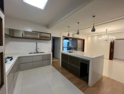 CASA ALTO PADRÃO - BAIRRO CASTELO BRANCO - PARÁ DE MINAS