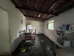 CASA À VENDA BAIRRO SANTO ANTÔNIO - PARÁ DE MINAS