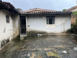 CASA À VENDA BAIRRO SANTO ANTÔNIO - PARÁ DE MINAS