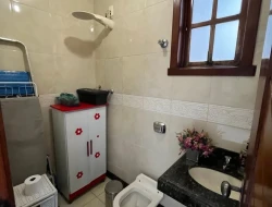 2 MORADIAS E UMA LOJA GRANDE COM BANHEIRO  BAIRRO SAO LUIZ