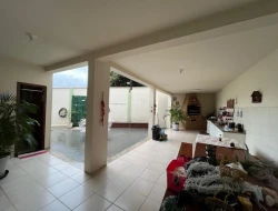 2 MORADIAS E UMA LOJA GRANDE COM BANHEIRO  BAIRRO SAO LUIZ