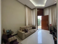 CASA ALTO PADRÃO À VENDA – BAIRRO DOM BOSCO-PARÁ DE MINAS – MG