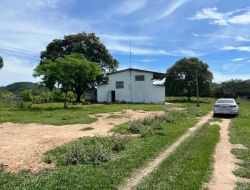 SÍTIO PRÓXIMO A  TORNEIROS - PARÁ DE MINAS-MG