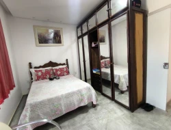 CASA A VENDA NO BAIRRO VILA FERREIRA- PARÁ DE MINAS-MG