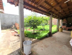 CASA A VENDA NO BAIRRO VILA FERREIRA- PARÁ DE MINAS-MG