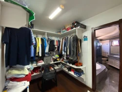 CASA DE ESQUINA À VENDA - BAIRRO SÃO LUÍS - PARÁ DE MINAS-MG