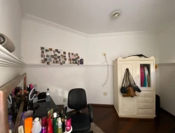 CASA DE ESQUINA À VENDA - BAIRRO SÃO LUÍS - PARÁ DE MINAS-MG