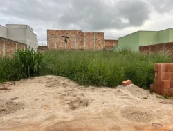 LOTE À VENDA – BAIRRO ALTA VILLA - PARÁ DE MINAS - MG