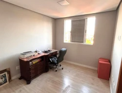 APARTAMENTO DE COBERTURA - CENTRO - PARÁ DE MINAS