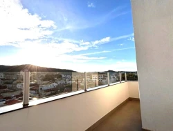 APARTAMENTO DE COBERTURA - CENTRO - PARÁ DE MINAS