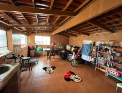 CASA À VENDA - BAIRRO SANTO ANTÔNIO - PARÁ DE MINAS