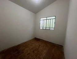 CASA BAIRRO VILA FERREIRA -PARÁ DE MINAS - MG