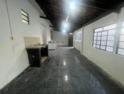 CASA BAIRRO VILA FERREIRA -PARÁ DE MINAS - MG