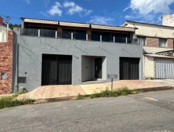 CASA BAIRRO RAQUEL - PARÁ DE MINAS - MG