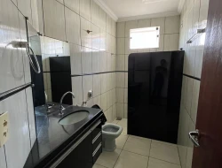 CASA BAIRRO RAQUEL - PARÁ DE MINAS - MG