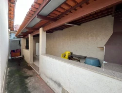 CASA BAIRRO ESPLANADA