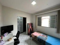 CASA BAIRRO ESPLANADA