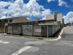 LOTE DE ESQUINA BAIRRO SANTO ANTONIO