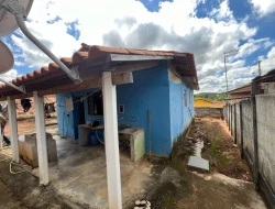 CASA À VENDA EM ASCENSÃO - PARÁ DE MINAS - MG