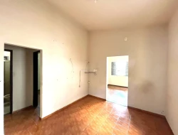 CASA À VENDA  - BAIRRO SÃO FRANCISCO - PARÁ DE MINAS