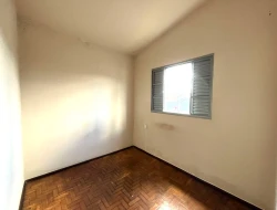 CASA À VENDA  - BAIRRO SÃO FRANCISCO - PARÁ DE MINAS