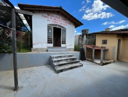 CASA À VENDA  - BAIRRO SÃO FRANCISCO - PARÁ DE MINAS