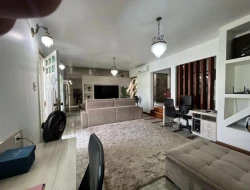 CASA À VENDA - BAIRRO SÃO FRANCISCO - PARÁ DE MINAS-MG