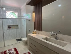 CASA À VENDA - BAIRRO SÃO FRANCISCO - PARÁ DE MINAS-MG