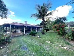 CHÁCARA À VENDA - 11000 M²  EM PARAÍSO - PARÁ DE MINAS - MG - PRÓXIMO AOS PENHAS