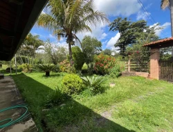 CHÁCARA À VENDA - 11000 M²  EM PARAÍSO - PARÁ DE MINAS - MG - PRÓXIMO AOS PENHAS