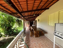 CHÁCARA À VENDA - 11000 M²  EM PARAÍSO - PARÁ DE MINAS - MG - PRÓXIMO AOS PENHAS