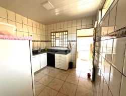 CASA À VENDA - BAIRRO PROVIDÊNCIA - PARÁ DE MINAS - MG