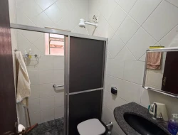 CASA À VENDA - BAIRRO RECANTO DA LAGOA - PARÁ DE MINAS - MG