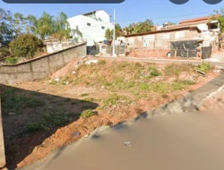 LOTE DE ESQUINA À VENDA - PEQUI - MG