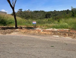LOTE À VENDA - BAIRRO JARDIM AMÉRICA - PARÁ DE MINAS - MG