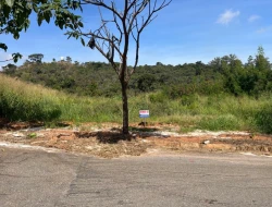 LOTE À VENDA - BAIRRO JARDIM AMÉRICA - PARÁ DE MINAS - MG
