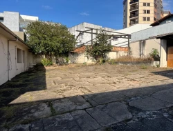 IMÓVEL COMERCIAL À VENDA NO CENTRO DE PARÁ DE MINAS-MG