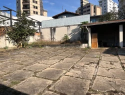 IMÓVEL COMERCIAL À VENDA NO CENTRO DE PARÁ DE MINAS-MG