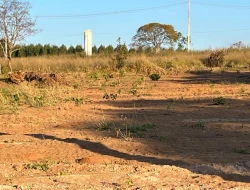CHÁCARA  NO CONDOMÍNIO VALE VERDE / ASCENSÃO - PARÁ DE MINAS