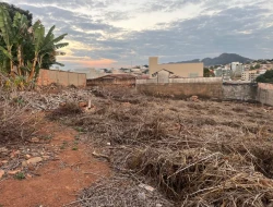 VENDO LOTE - BAIRRO SAO JOSÉ - PARÁ DE MINAS