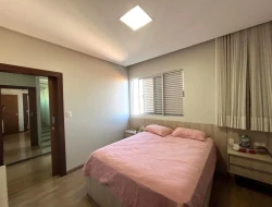 CASA DE ALTO PADRÃO À VENDA – BAIRRO SÃO JOSÉ - PARÁ DE MINAS – MG
