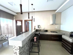 CASA DE ALTO PADRÃO À VENDA – BAIRRO SÃO JOSÉ - PARÁ DE MINAS – MG