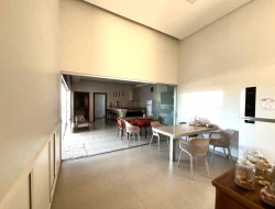 CASA DE ALTO PADRÃO À VENDA – BAIRRO SÃO JOSÉ - PARÁ DE MINAS – MG