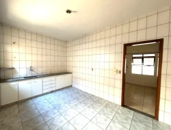 CASA À VENDA - BAIRRO PROVIDÊCIA - PARÁ DE MINAS  - MG