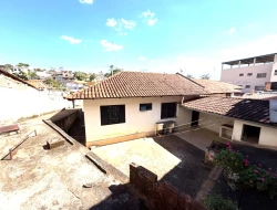 CASA À VENDA - BAIRRO PROVIDÊCIA - PARÁ DE MINAS  - MG